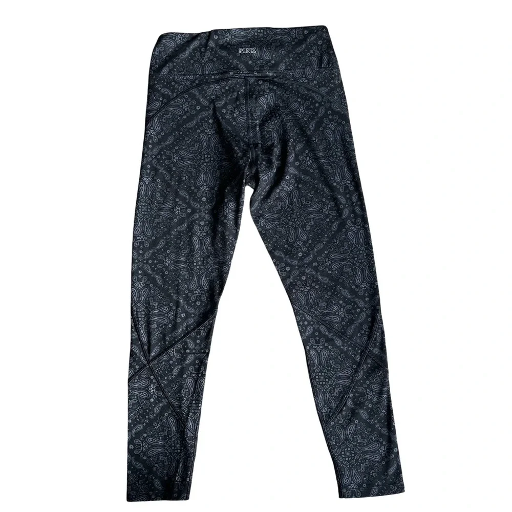 Victoria's‎ Secret Pink Sport Medium Black Gray Paisley  Print Leggings Juniors